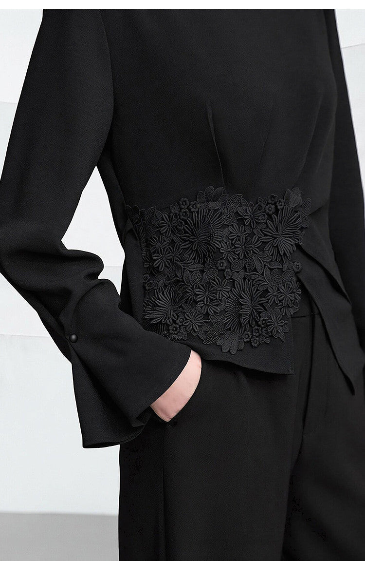 Aveline Floral Appliqué Blouse