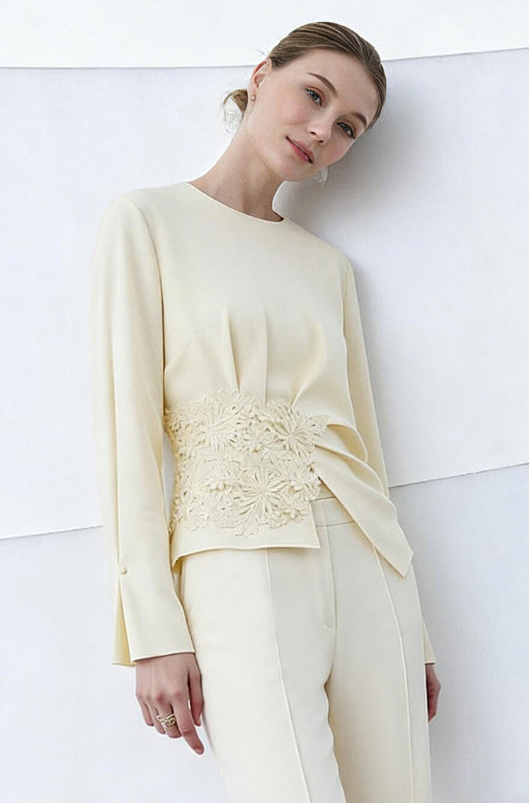 Aveline Floral Appliqué Blouse