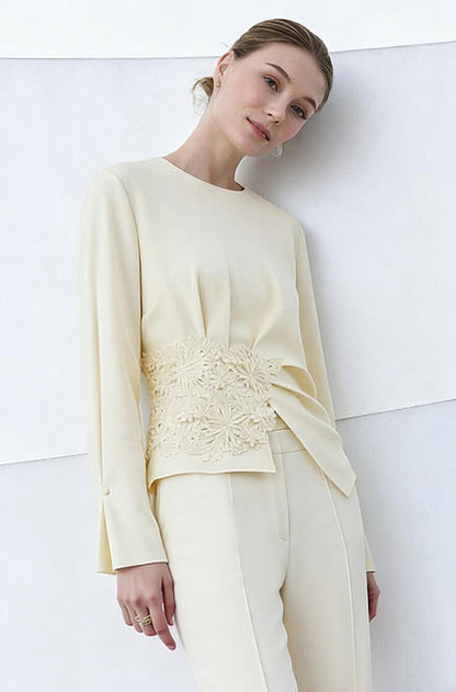 Aveline Floral Appliqué Blouse